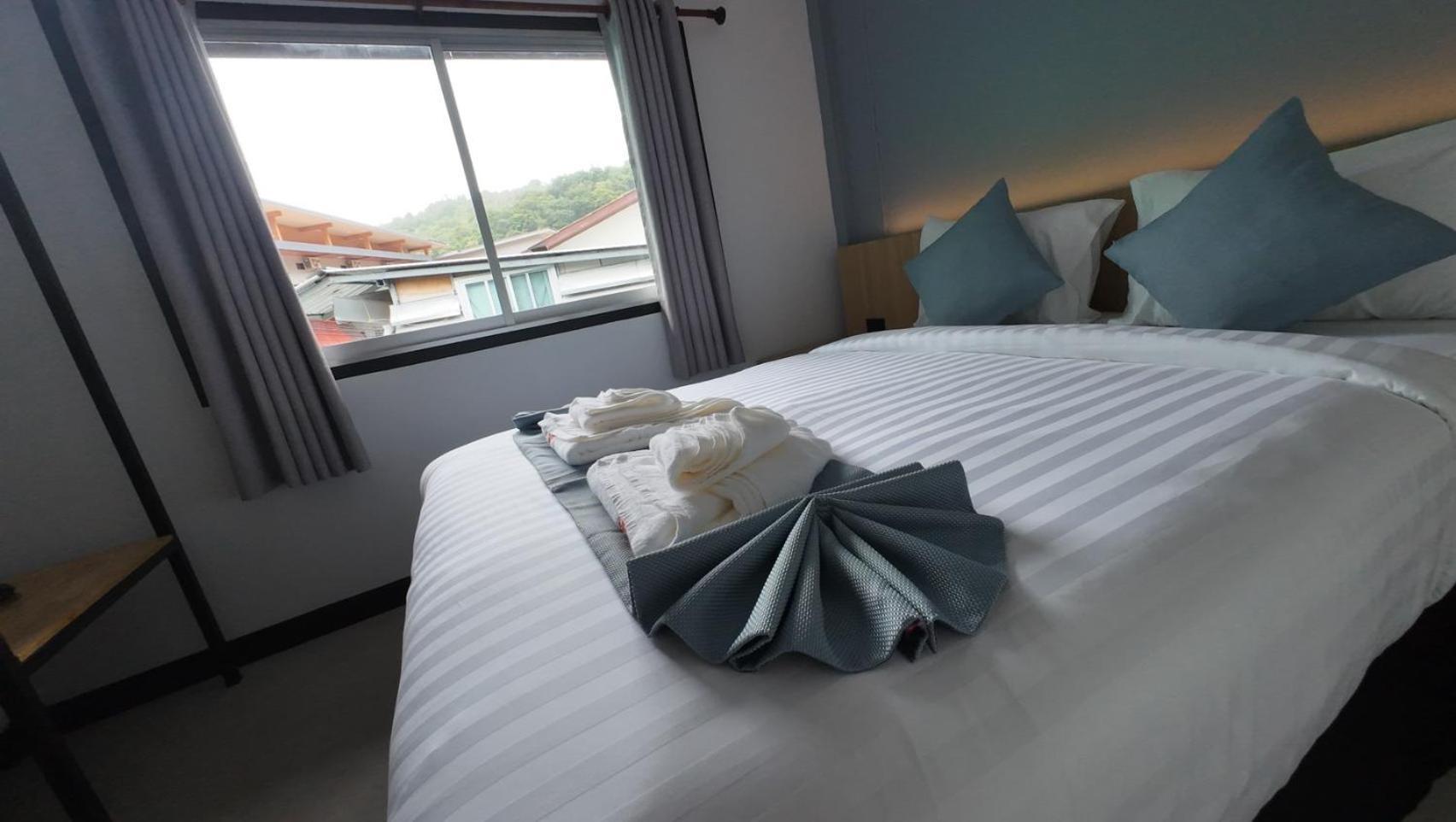 Jong'S House- Phi Phi Island Hotel Exterior photo